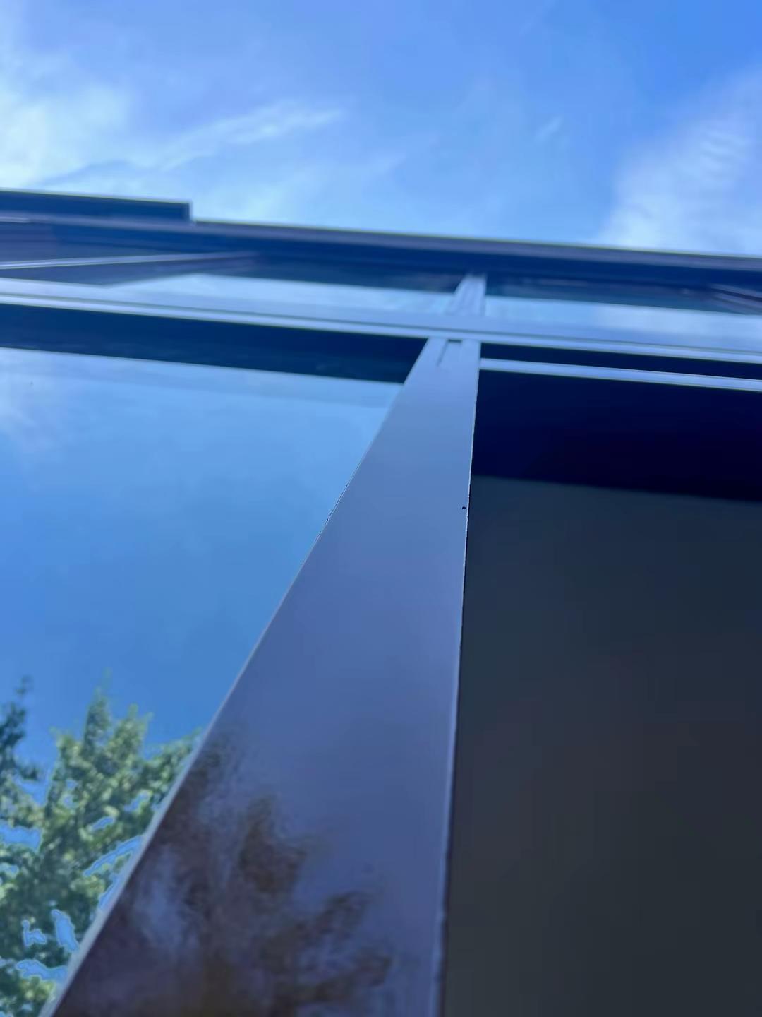 Overzicht van het buitenschilderwerk aan de complete woning